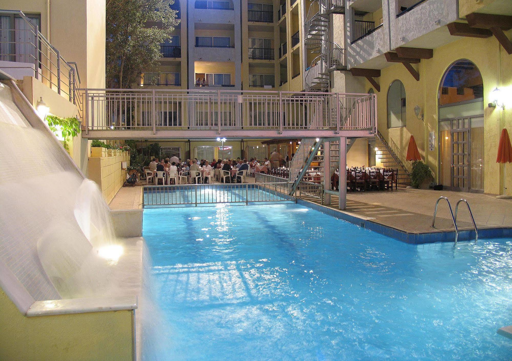 Icarus Suites & Apartments By "Lefkoniko" Réthymnon Extérieur photo