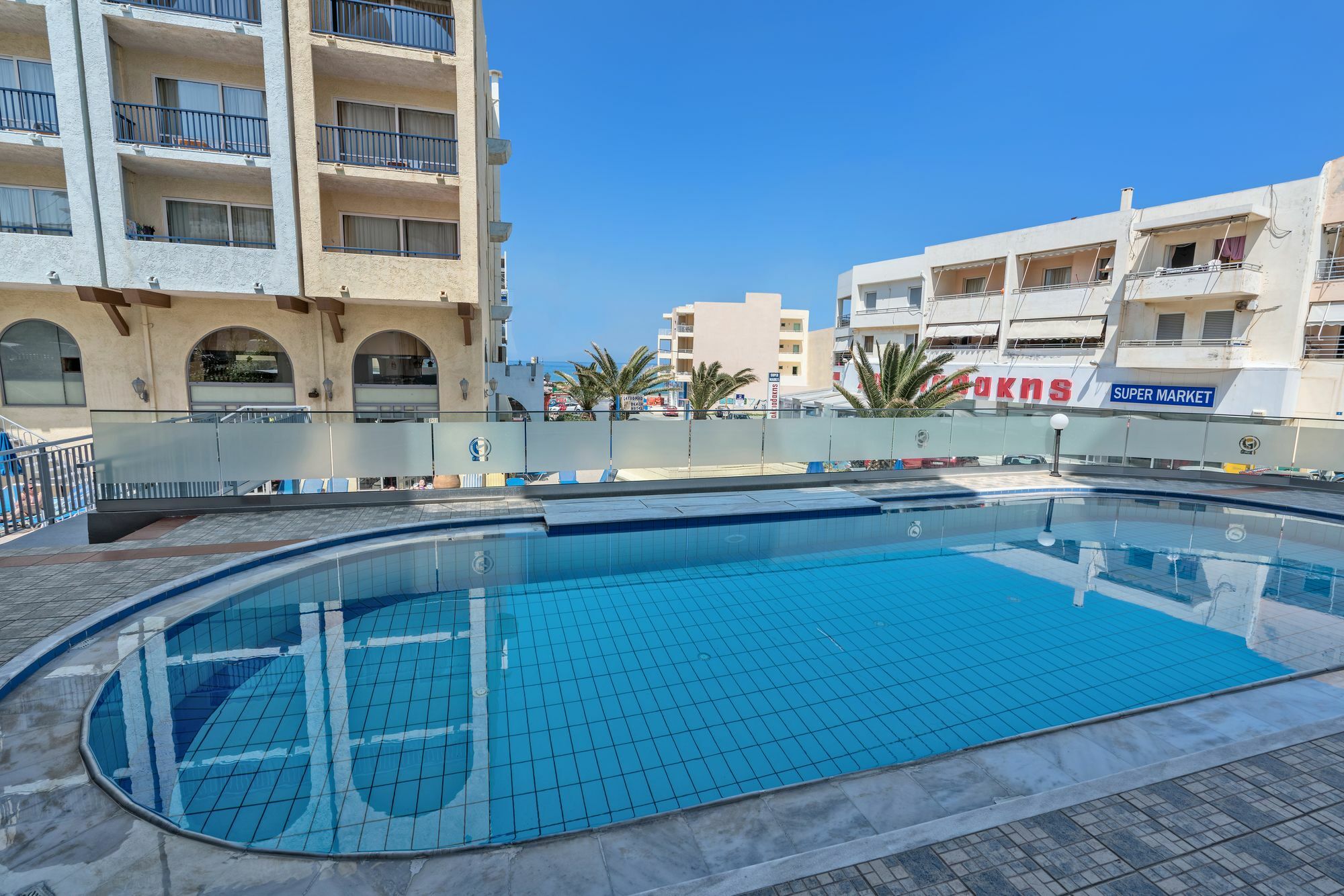 Icarus Suites & Apartments By "Lefkoniko" Réthymnon Extérieur photo