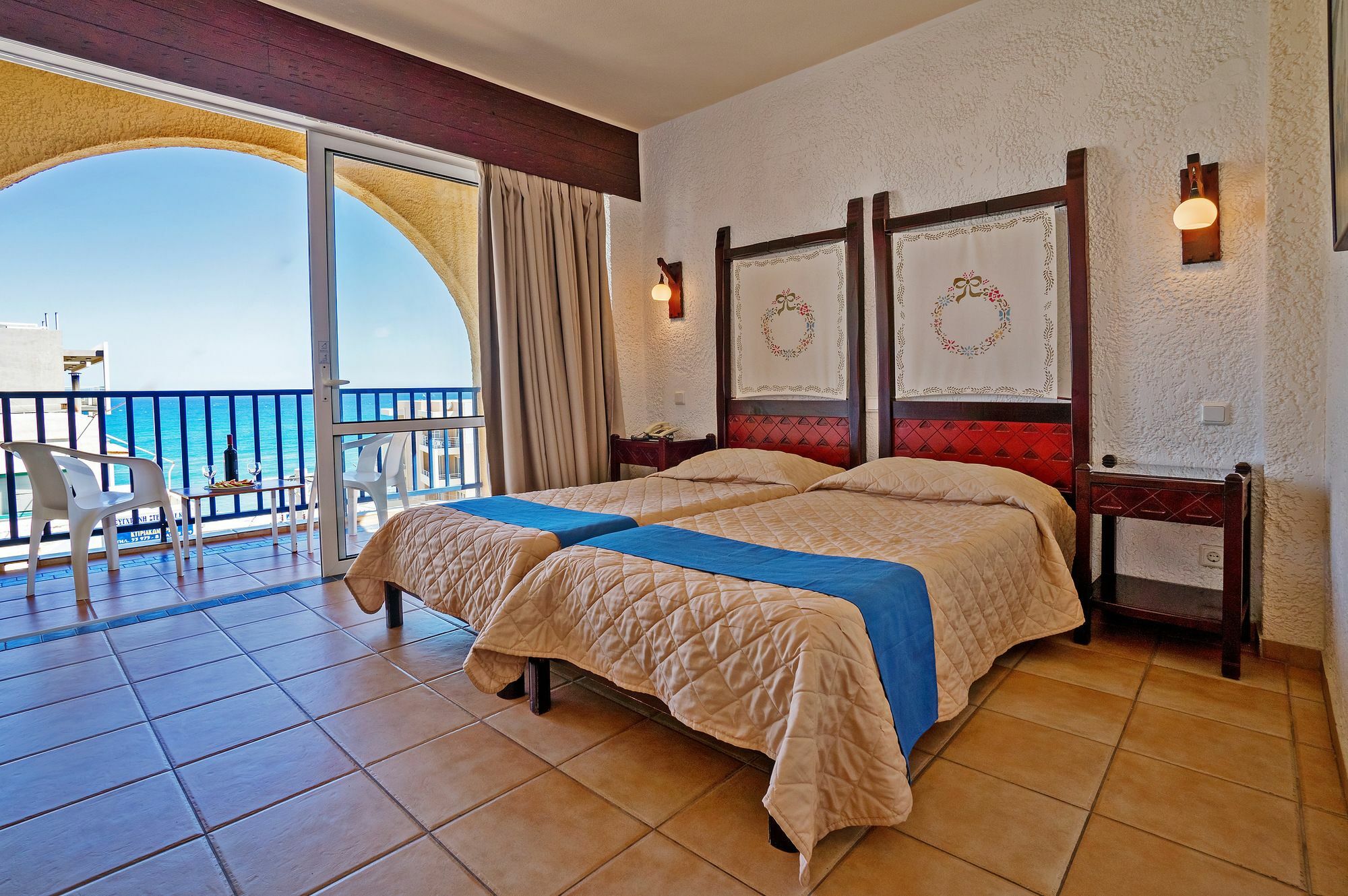 Icarus Suites & Apartments By "Lefkoniko" Réthymnon Extérieur photo